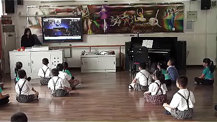 小学二年级艺术,我的偶像教学视频校本教材黄群佩