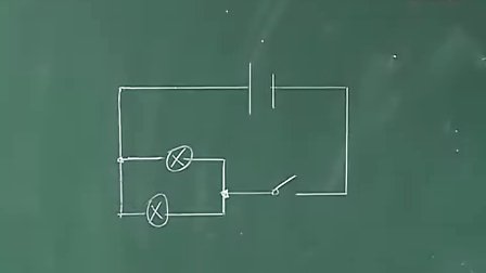 九年级物理教科版 罗军庭-《电路的连接》课堂实录与教师说课