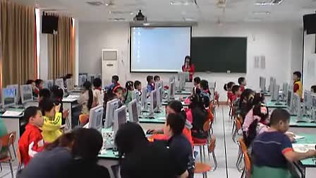小学三年级信息技术优质课展示《小小美容师》_王老师