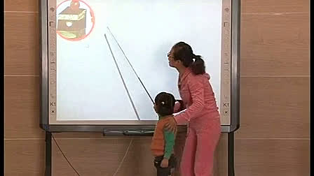 《好饿的毛毛虫》幼儿园电子白板优质课视频-唐欢欢